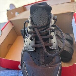 Black Athletic Sneakers